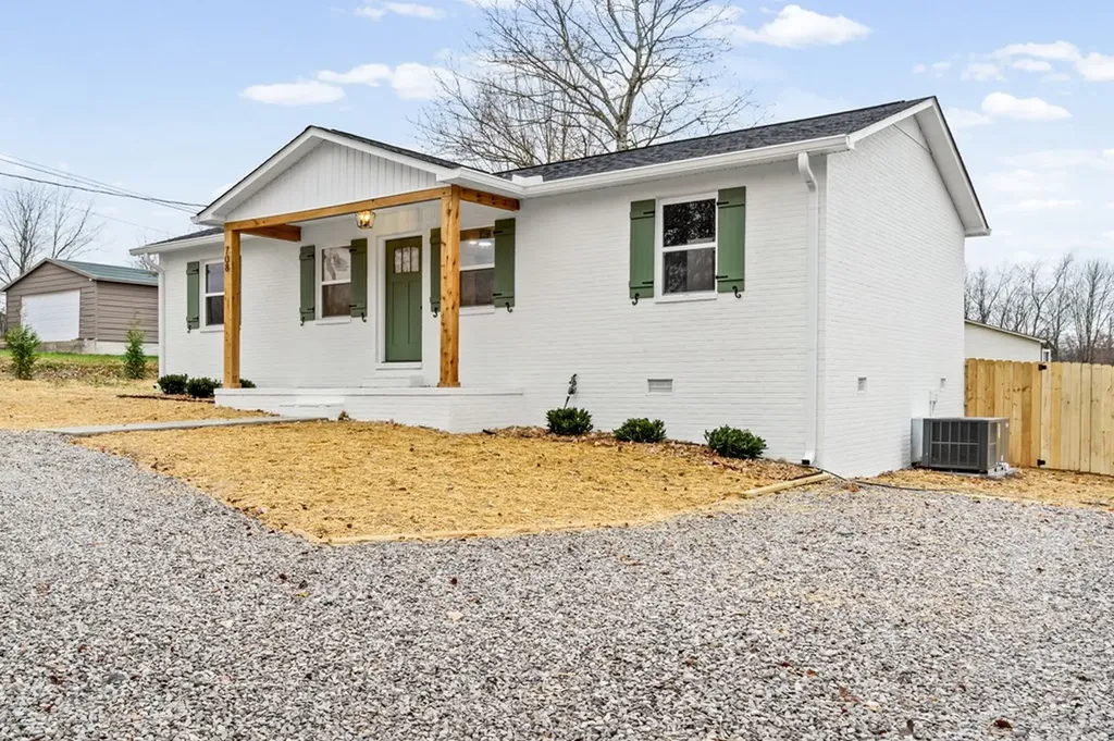 708 Thomas Road Cookeville TN 38501-6757