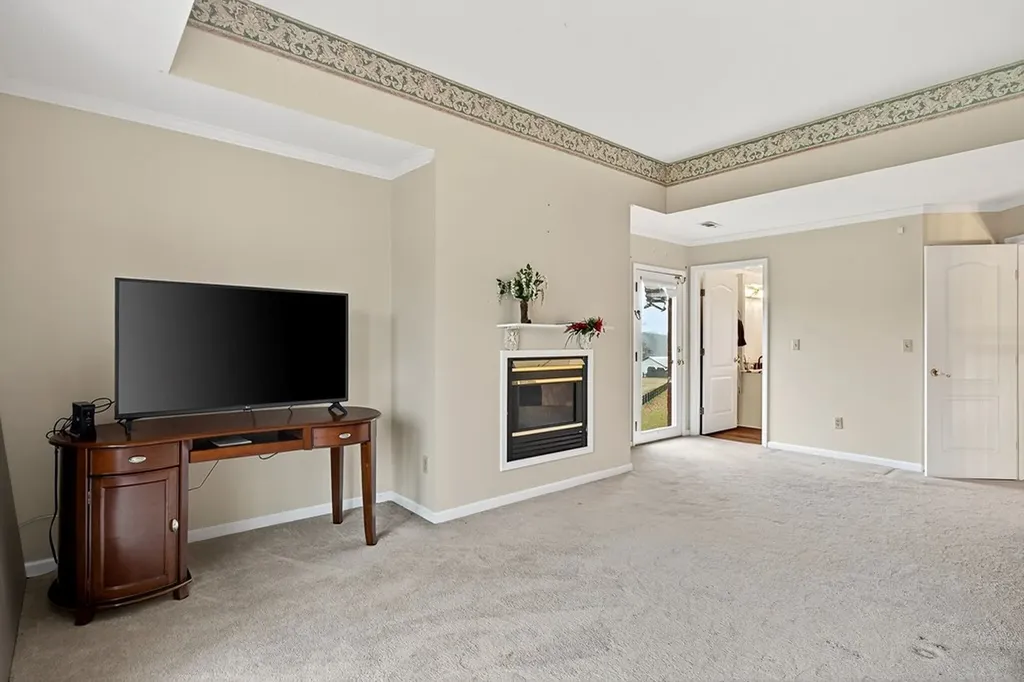 4285 Highway 127s Crossville TN 38572