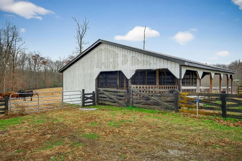 4285 Highway 127s Crossville TN 38572