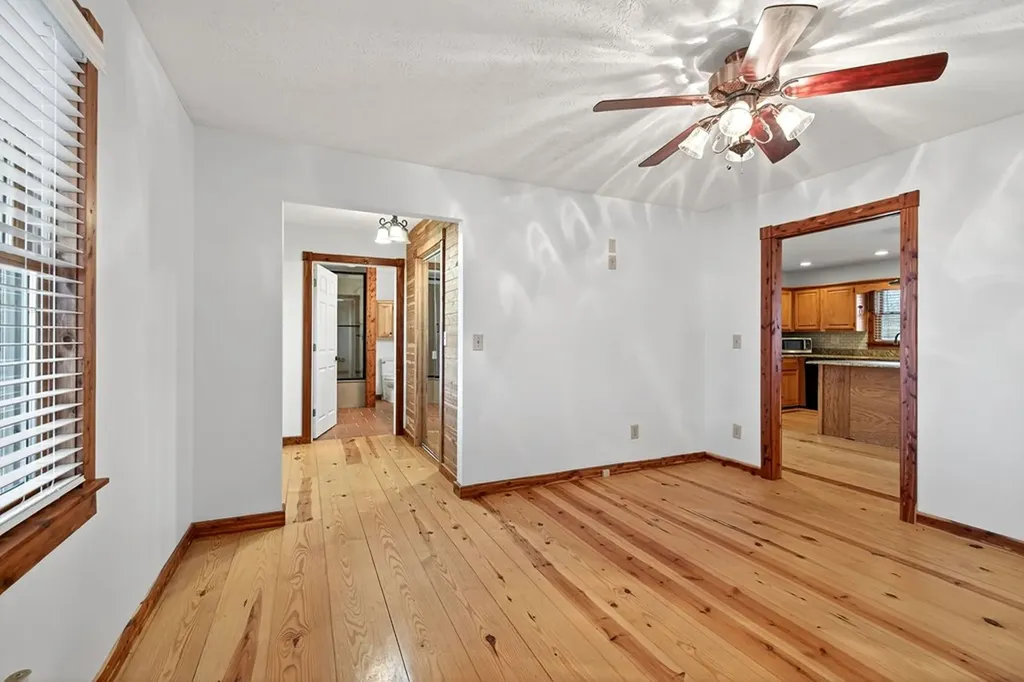 448 Daniels Lane Celina TN 38551