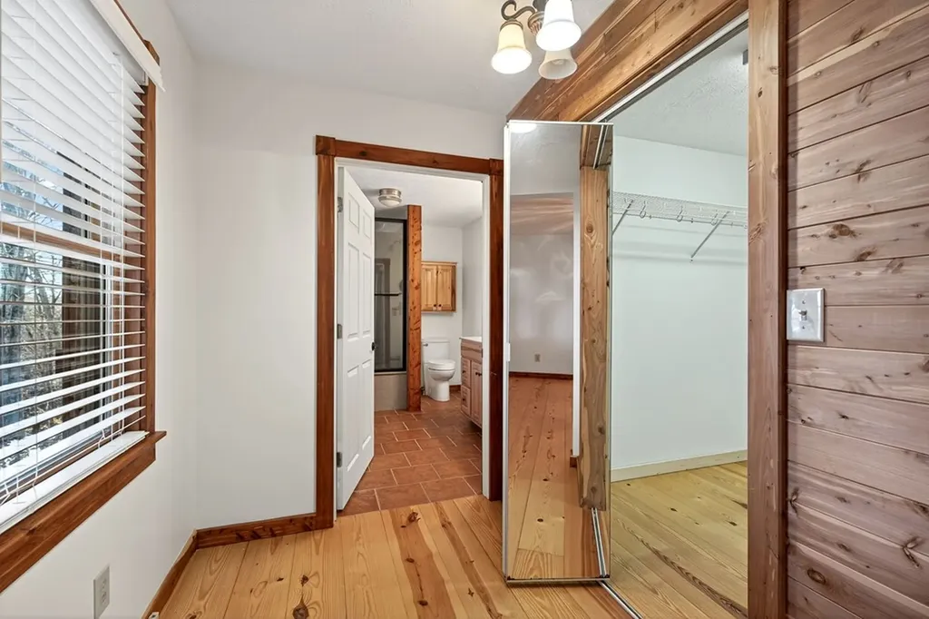 448 Daniels Lane Celina TN 38551