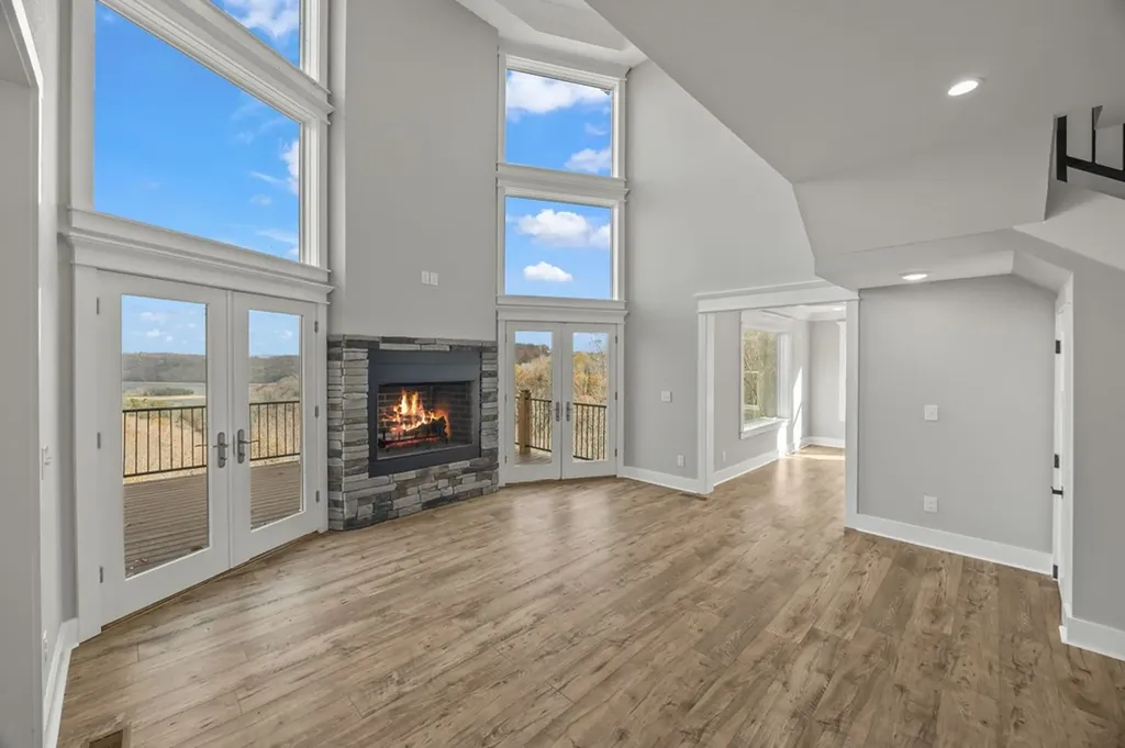 176 Bear Pause Road Byrdstown TN 38549