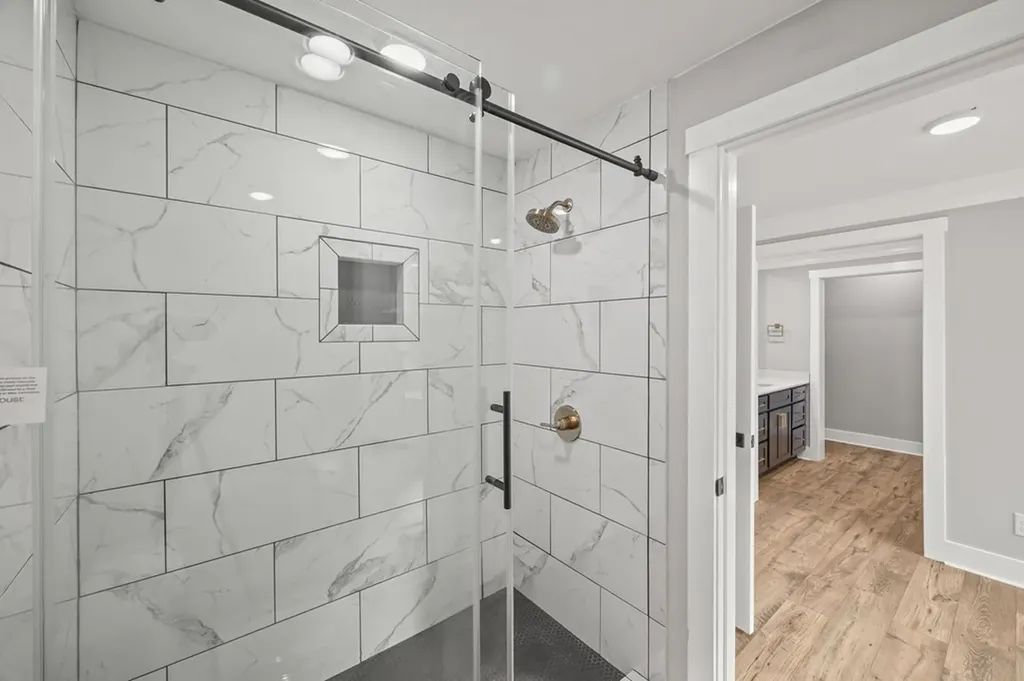 176 Bear Pause Road Byrdstown TN 38549