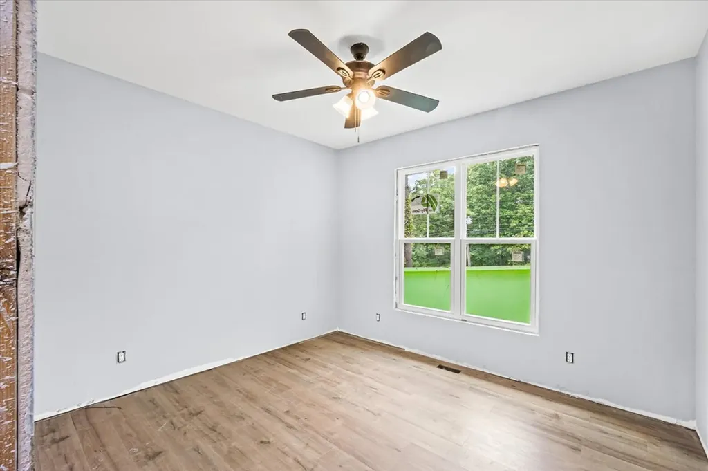 235 Estates Lake Drive Crossville TN 38571