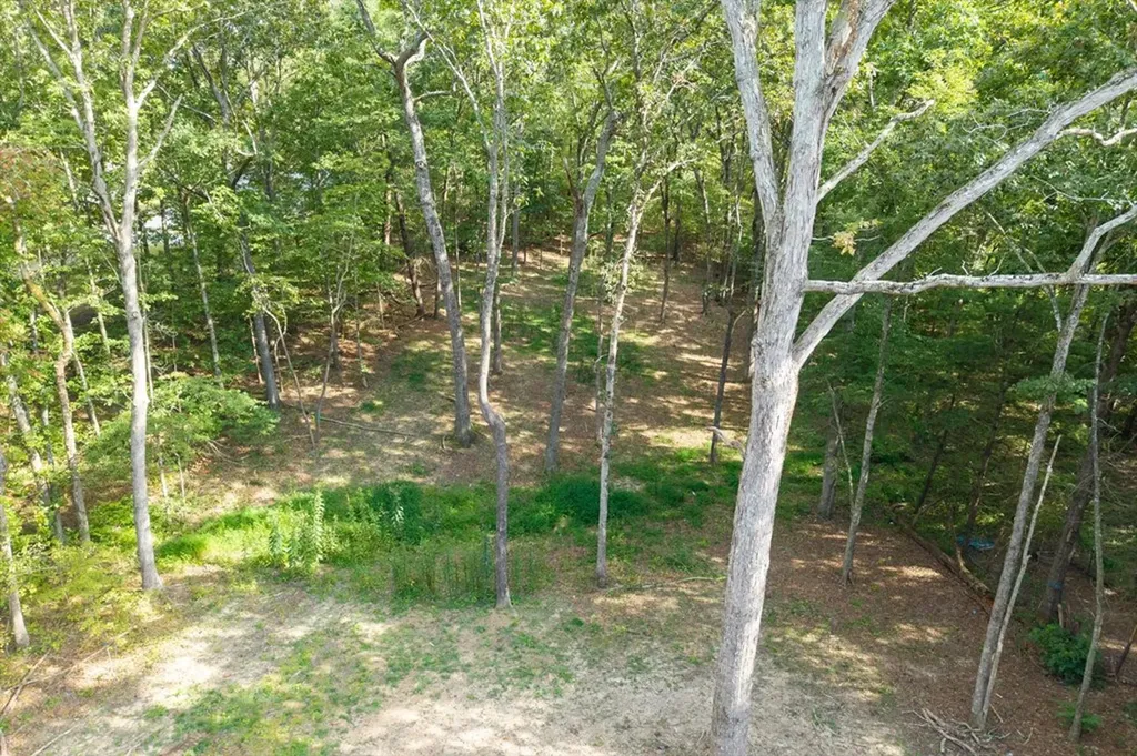 235 Estates Lake Drive Crossville TN 38571