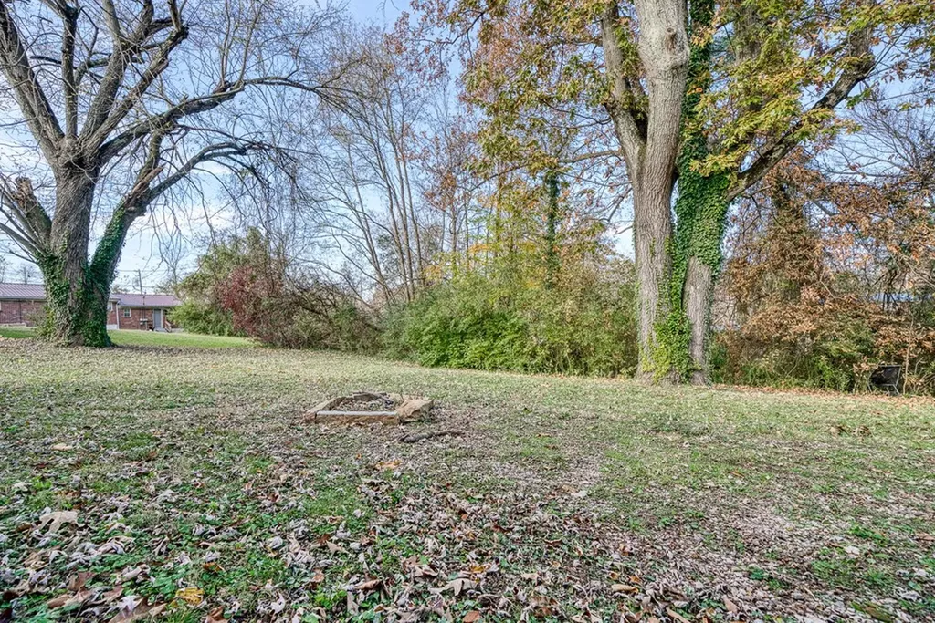 250 E. 16th Street Cookeville TN 38501