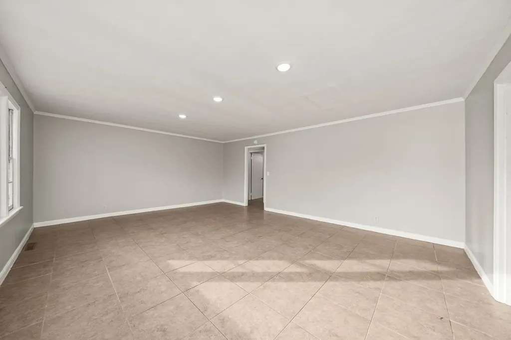 250 E. 16th Street Cookeville TN 38501