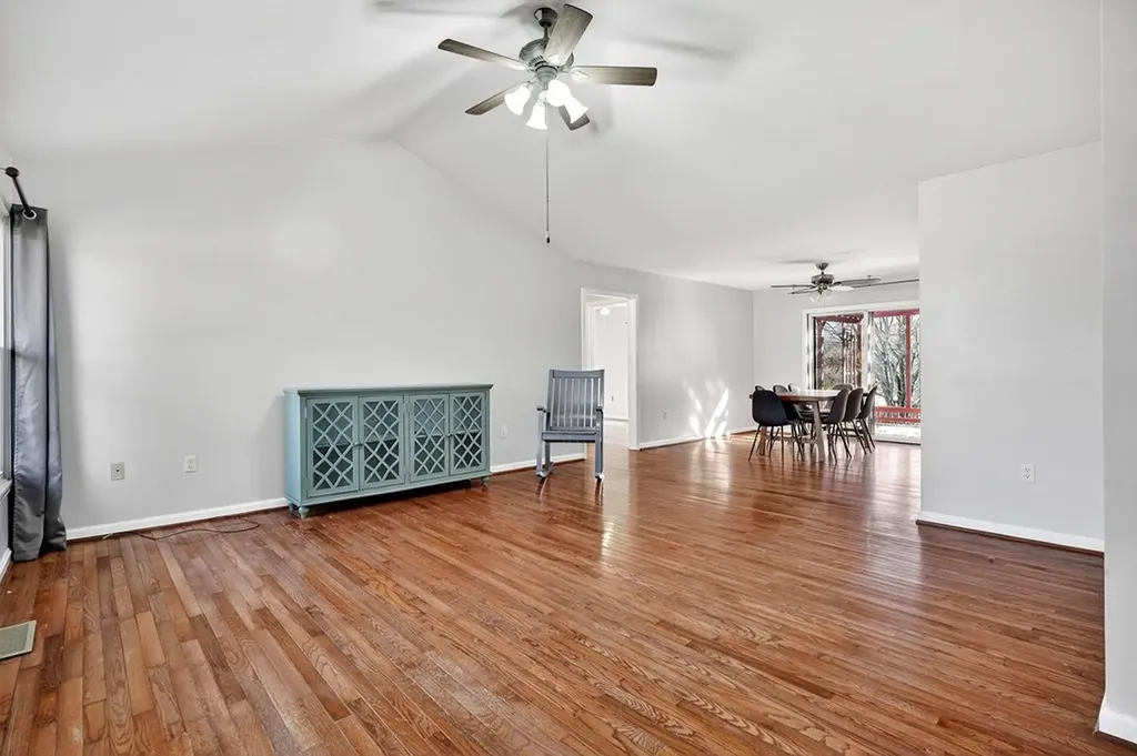 288 Mallory Circle Livingston TN 38570