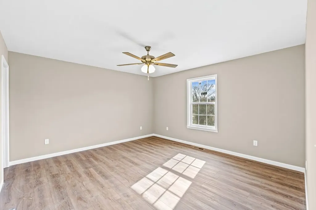 5445 Window Cliff Road Baxter TN 38544