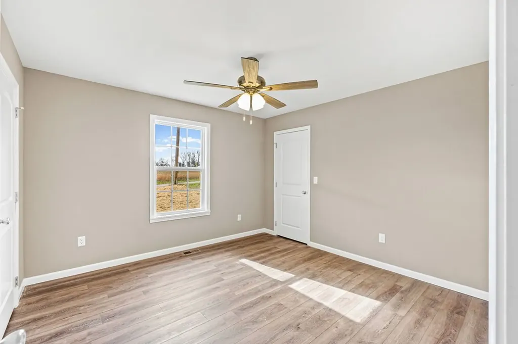 5445 Window Cliff Road Baxter TN 38544