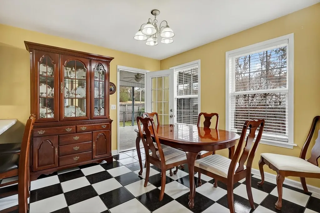 2818 Oak Haven Place Cookeville TN 38506