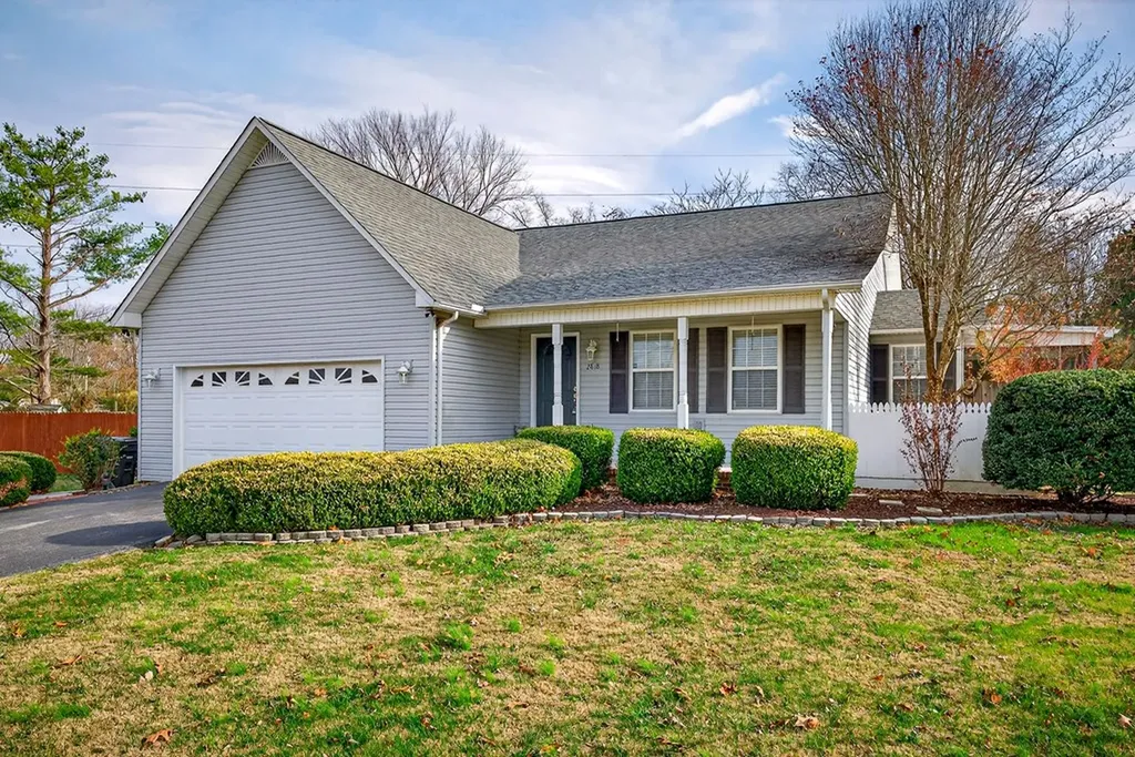 2818 Oak Haven Place Cookeville TN 38506