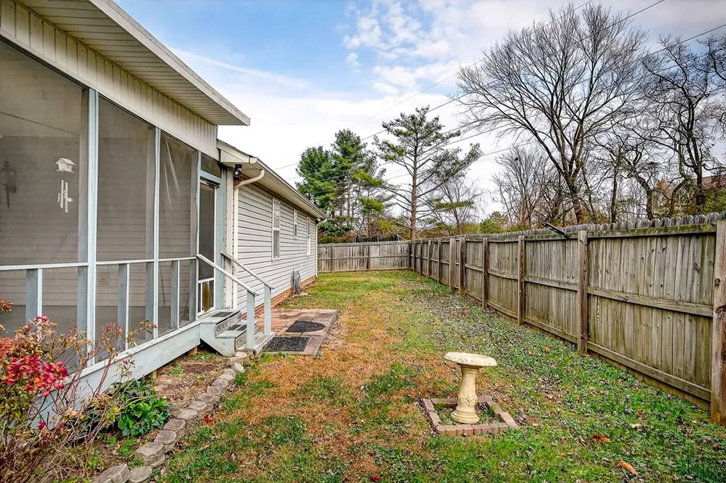 2818 Oak Haven Place Cookeville TN 38506