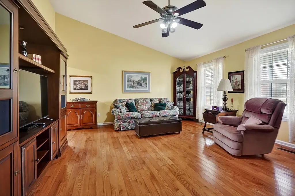 2818 Oak Haven Place Cookeville TN 38506