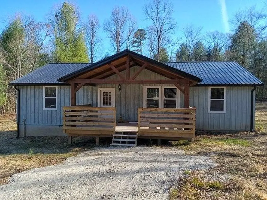 375 Winchester Way Jamestown TN 38556