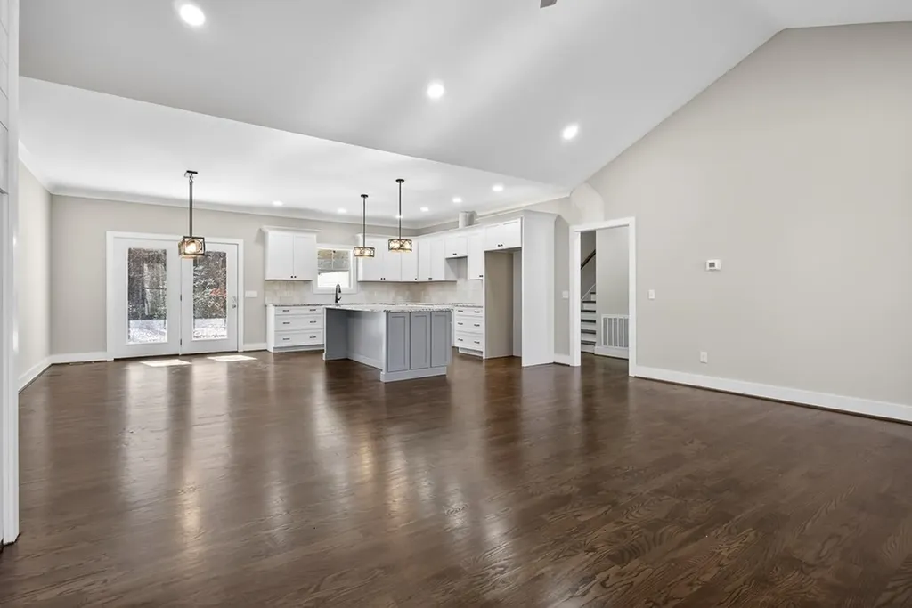 2 Browder Point Monterey TN 38574