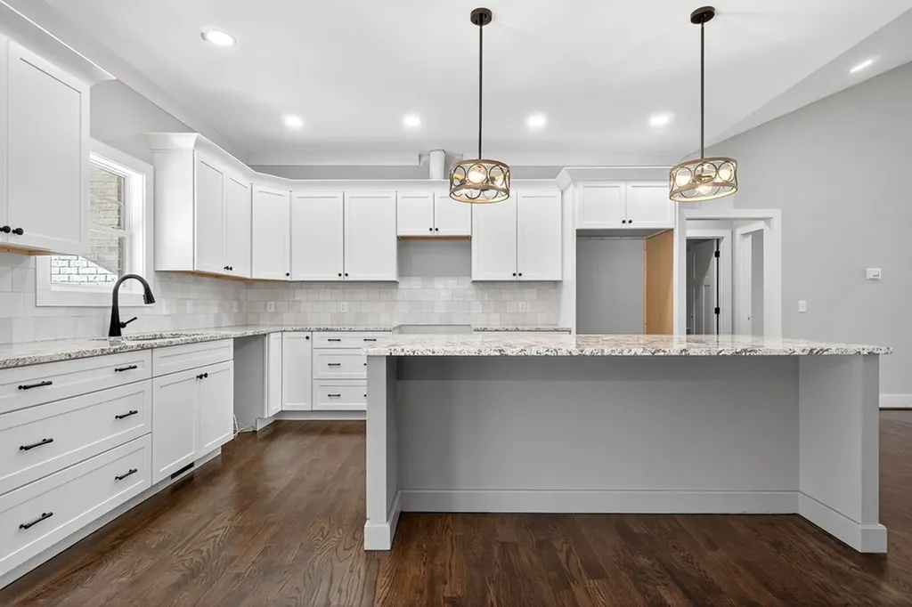 2 Browder Point Monterey TN 38574