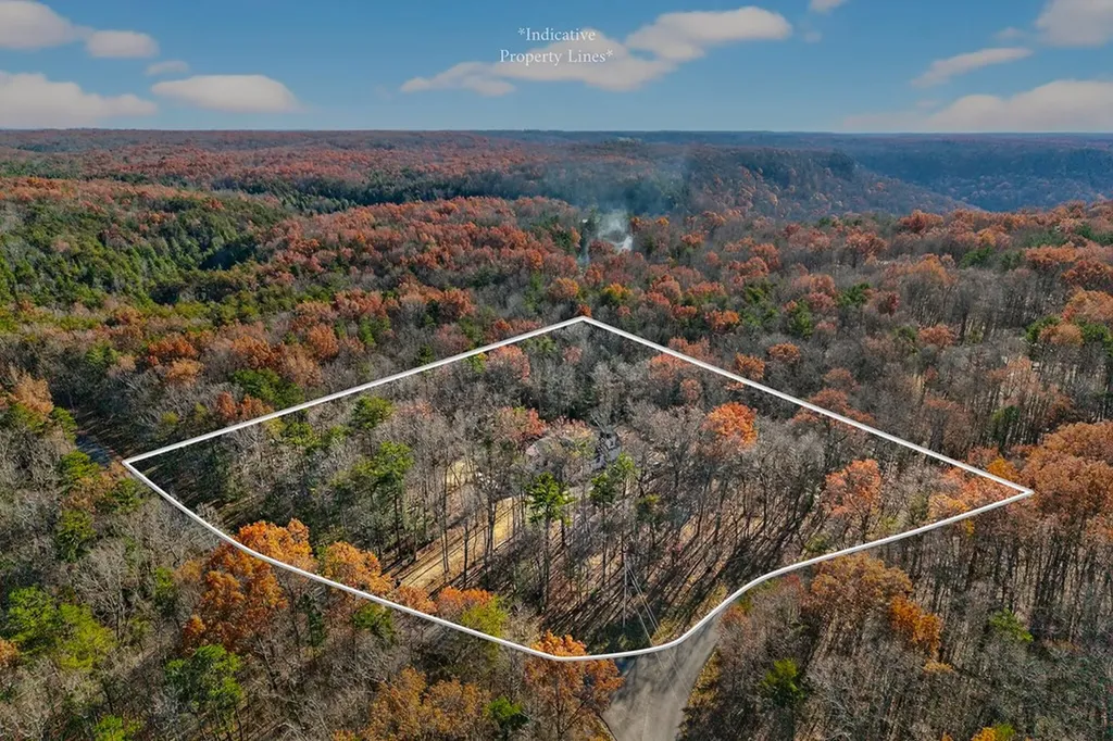 2 Browder Point Monterey TN 38574