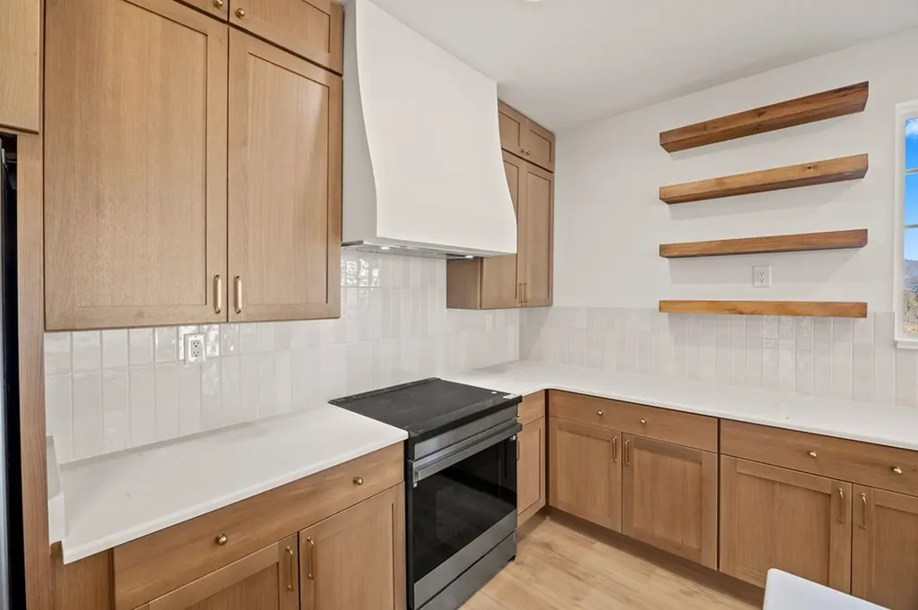 815 Safley Hollow Road Mcminnville TN 37110