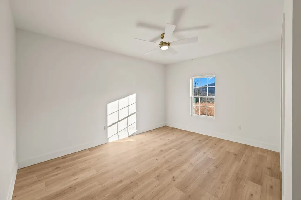 815 Safley Hollow Road Mcminnville TN 37110