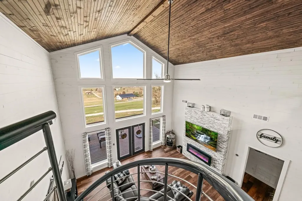 177 Nettle Carrier Lane Monroe TN 38573