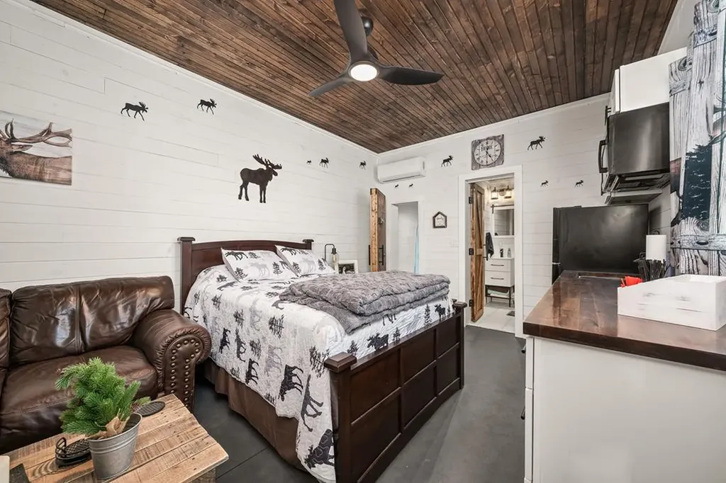 177 Nettle Carrier Lane Monroe TN 38573