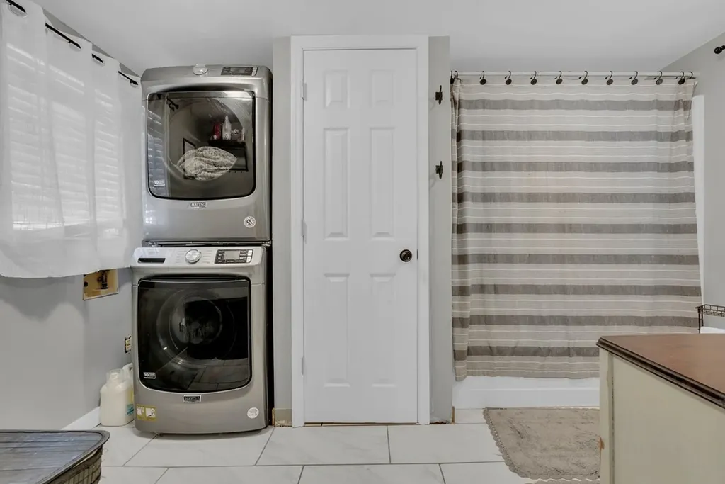 13593 Old Kentucky Road Sparta TN 38583