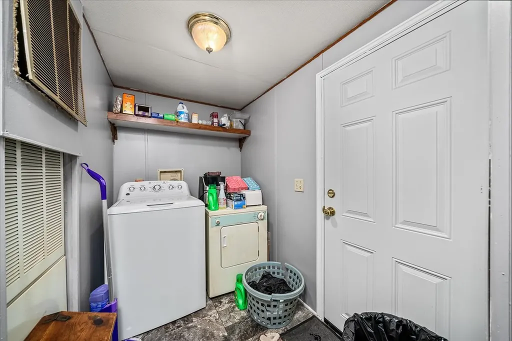 409 W Loop Road Sparta TN 38583