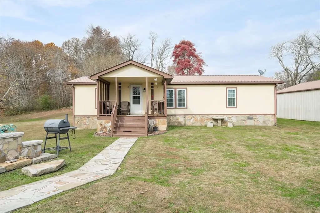 409 W Loop Road Sparta TN 38583