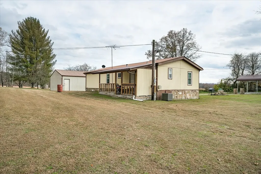 409 W Loop Road Sparta TN 38583