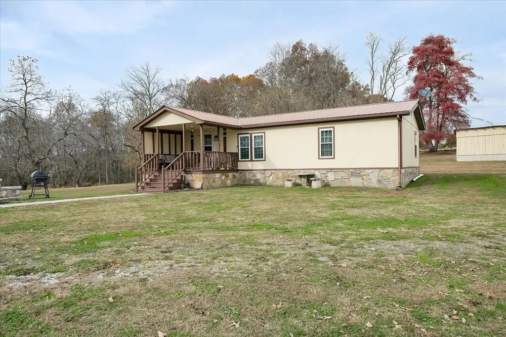 409 W Loop Road Sparta TN 38583