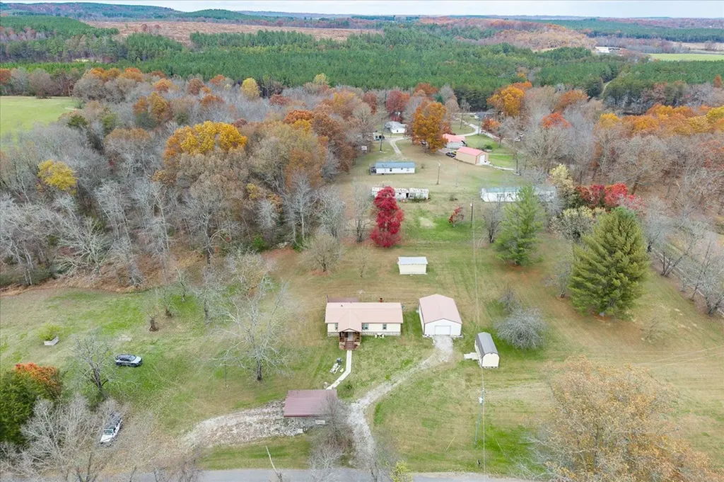 409 W Loop Road Sparta TN 38583