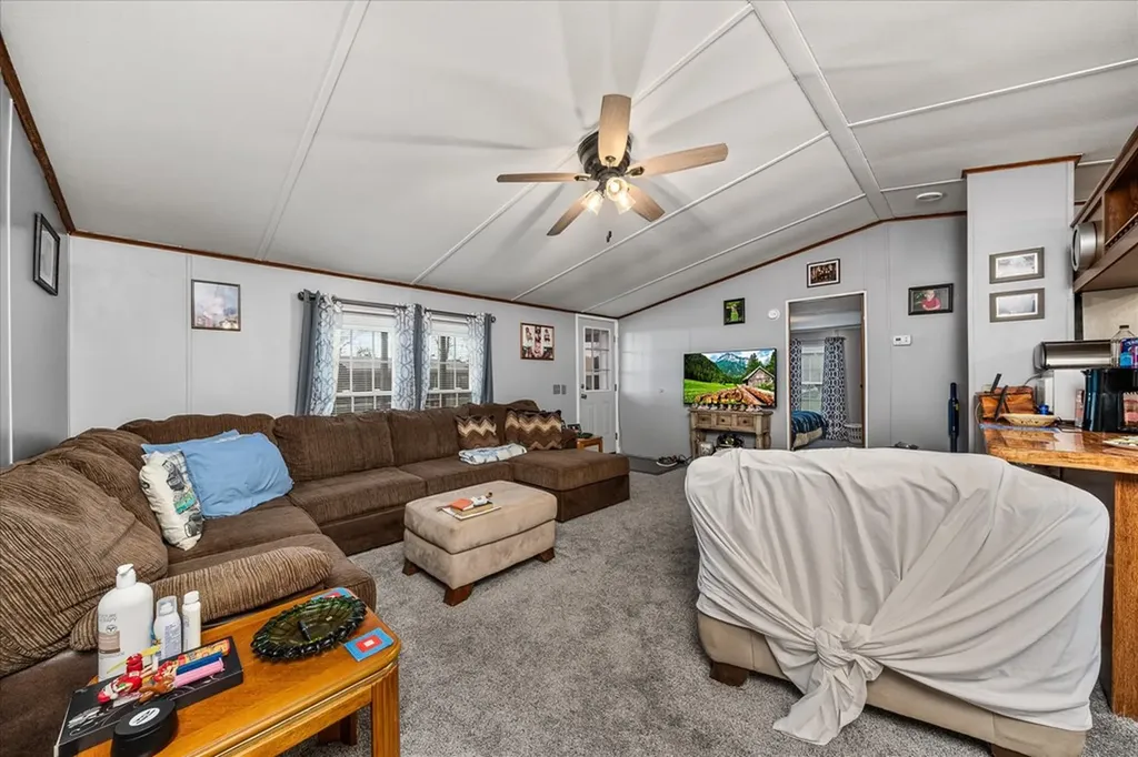 409 W Loop Road Sparta TN 38583