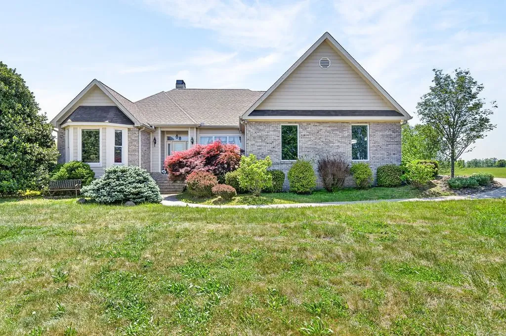 135 Austin Lane Deer Lodge TN 37726