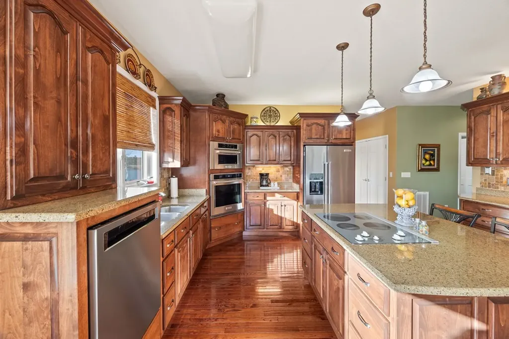 135 Austin Lane Deer Lodge TN 37726