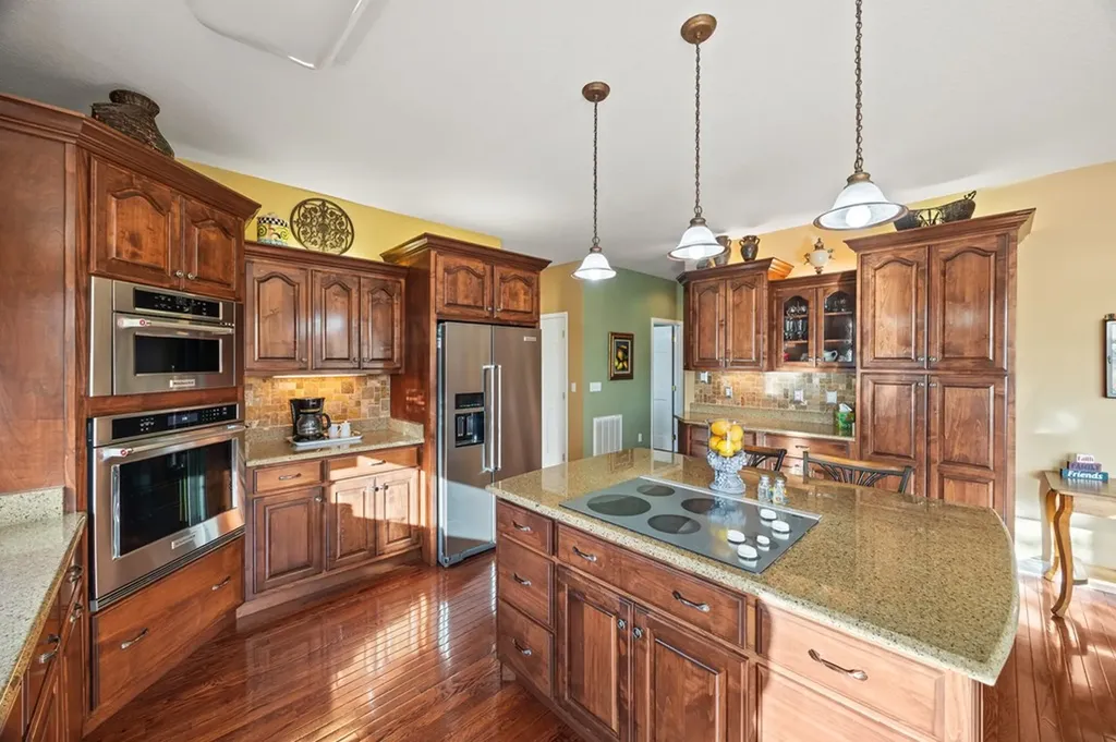 135 Austin Lane Deer Lodge TN 37726