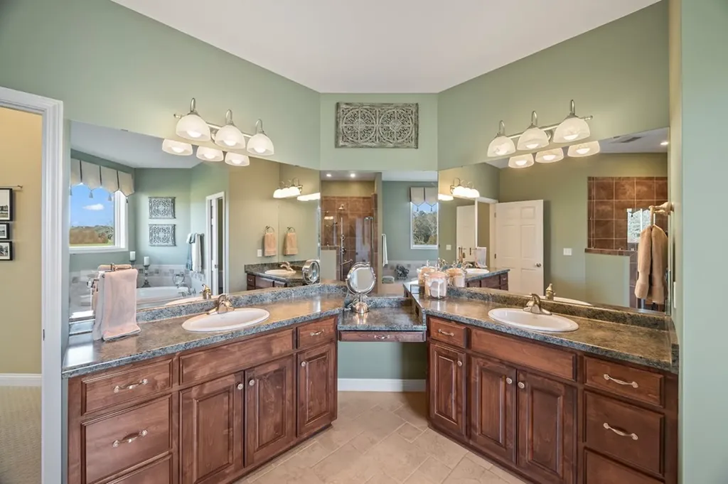 135 Austin Lane Deer Lodge TN 37726