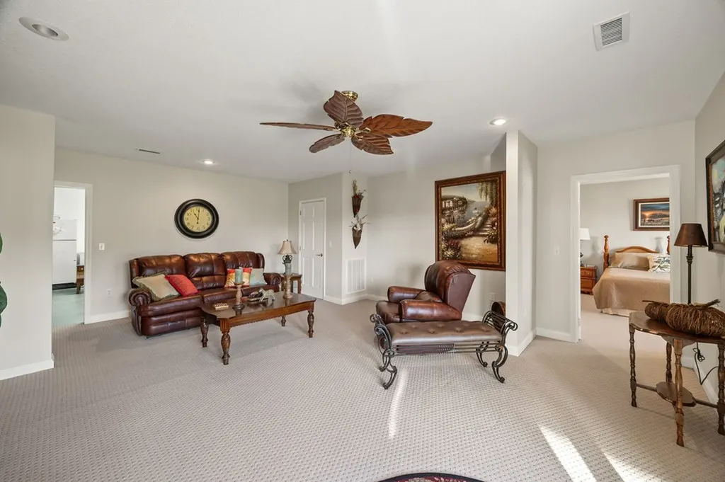 135 Austin Lane Deer Lodge TN 37726