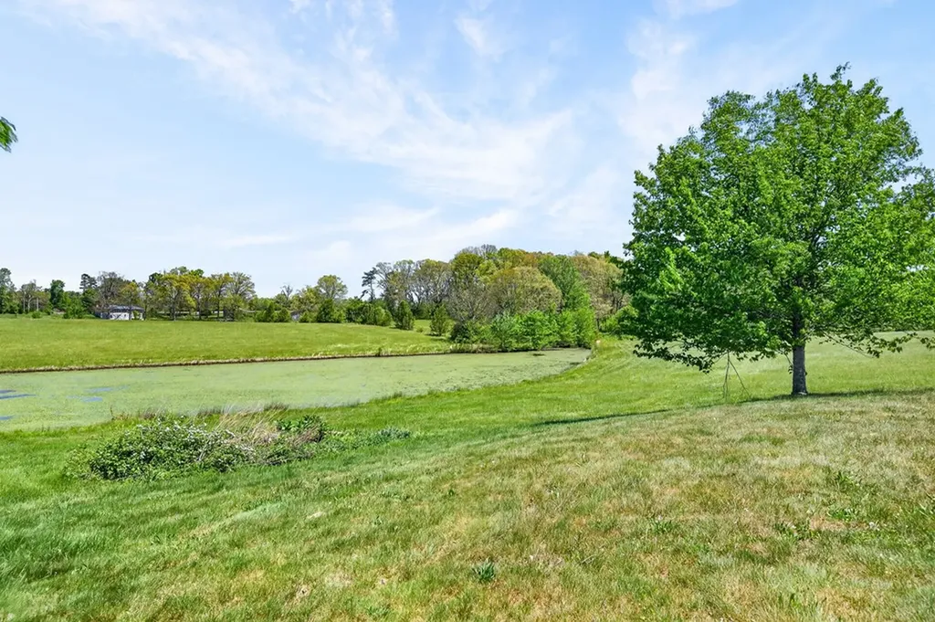 135 Austin Lane Deer Lodge TN 37726