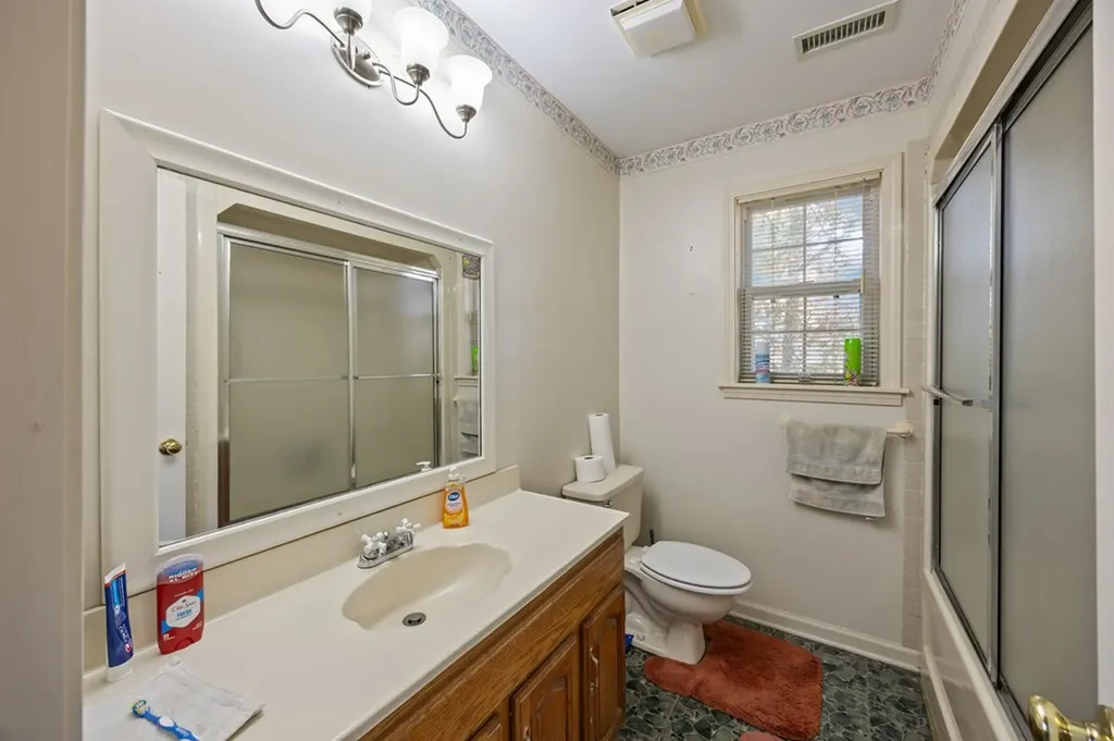 1105 Walton Lane Cookeville TN 38501