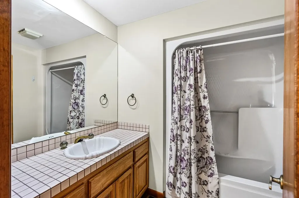 827 Crescent Drive Cookeville TN 38501