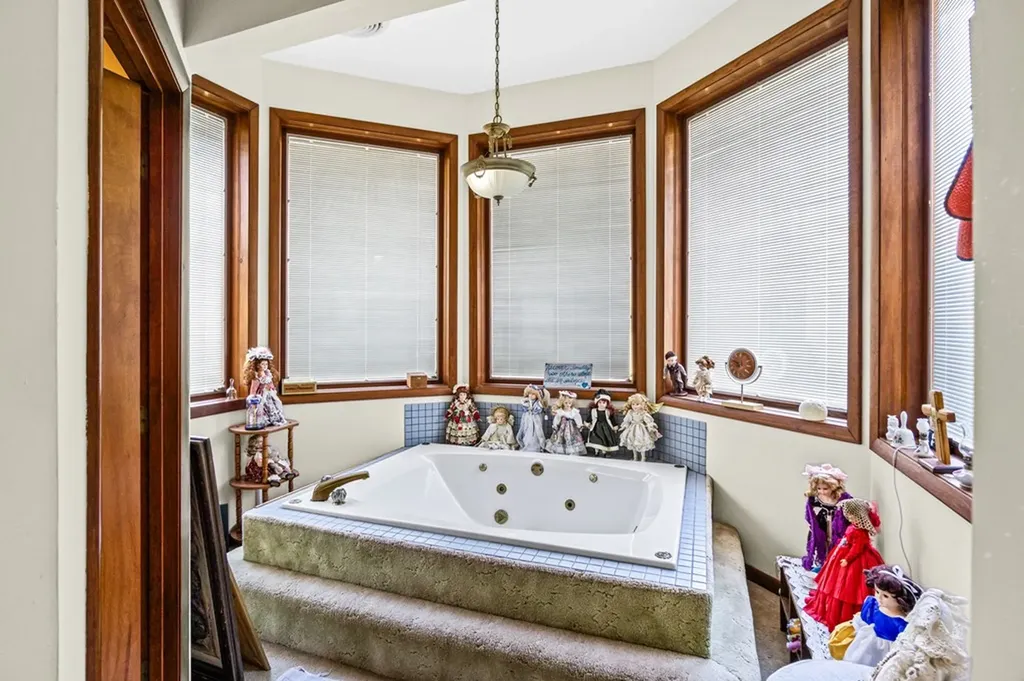 827 Crescent Drive Cookeville TN 38501