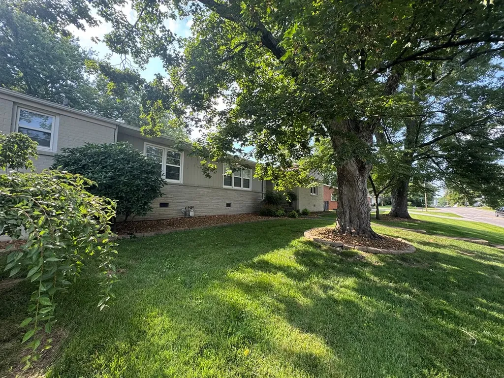 145 S Maple Avenue Cookeville TN 38501