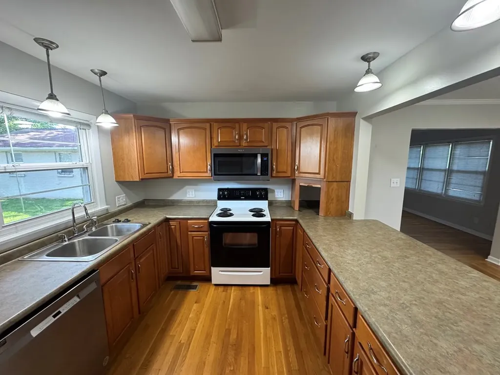 145 S Maple Avenue Cookeville TN 38501