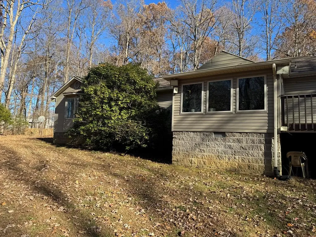 2025 Old Bon Air Road Sparta TN 38583