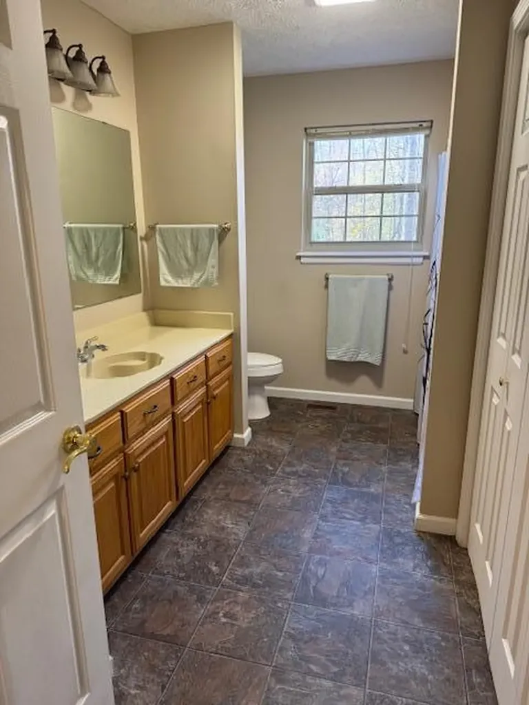 2025 Old Bon Air Road Sparta TN 38583