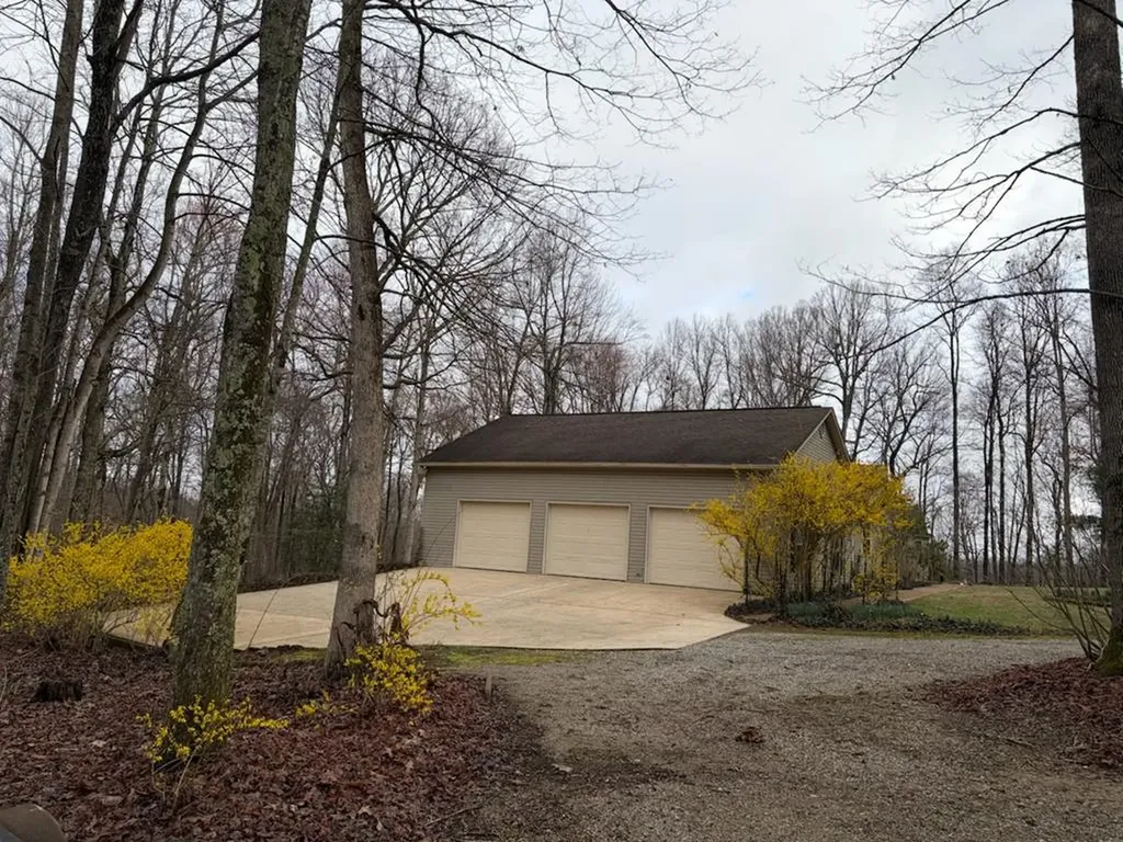 2025 Old Bon Air Road Sparta TN 38583