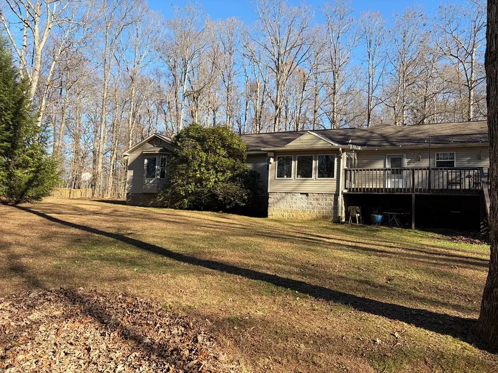 2025 Old Bon Air Road Sparta TN 38583