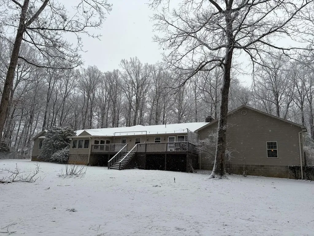 2025 Old Bon Air Road Sparta TN 38583