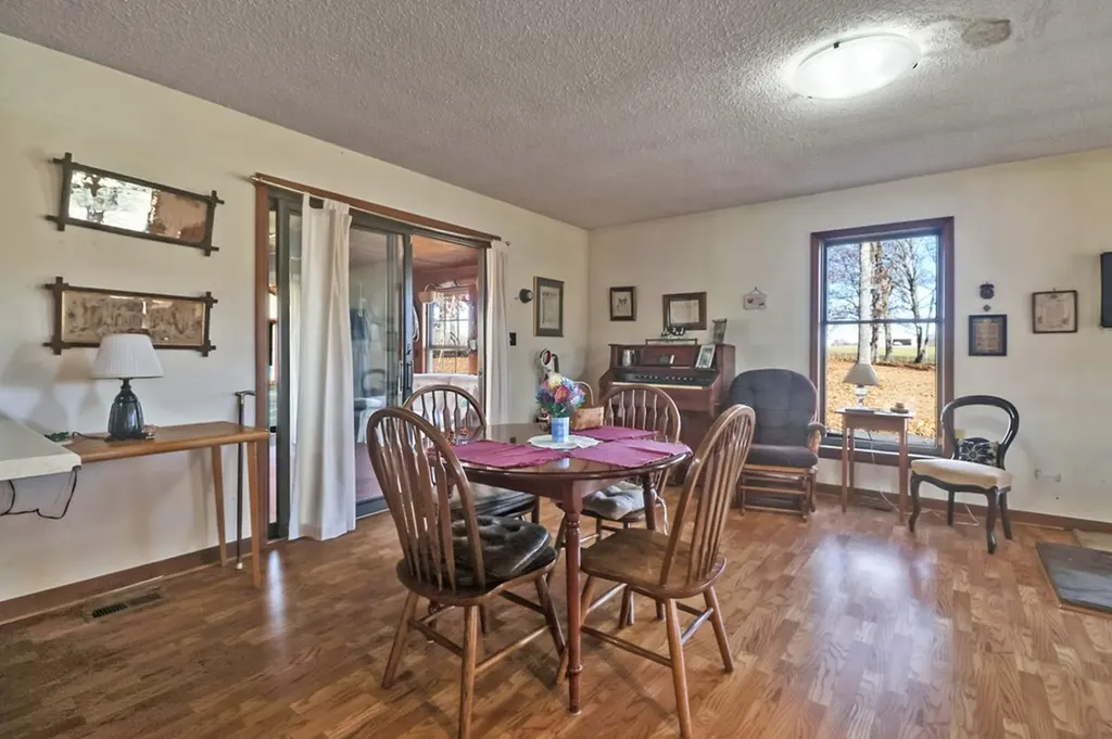 370 Red Brush Drive Crossville TN 38555